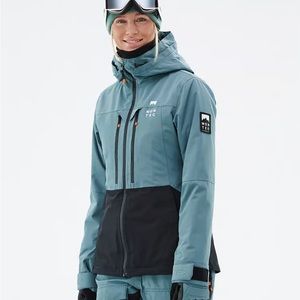 Montec Women’s Snowboard Jacket